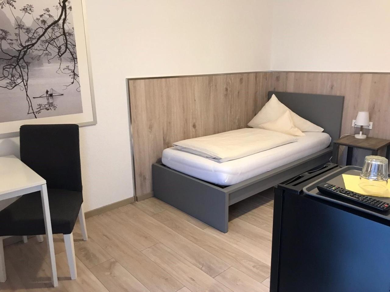 Abendruhe Hotel - Kontaktloser Check In Oberhaching Esterno foto
